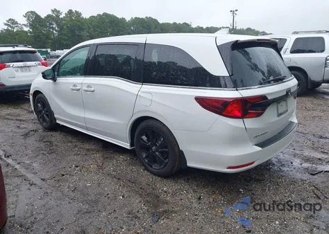2023 Honda Odyssey Sport z USA, uszkodzony, nr VIN 5FNRL6H76PB022180